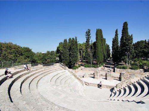 Argiri & Ξενοδοχείο με διαμερίσματα 3*